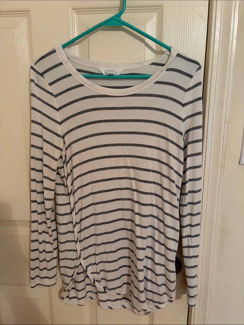 Market & Spruce White and Gray Striped Long-Sleeve Tee